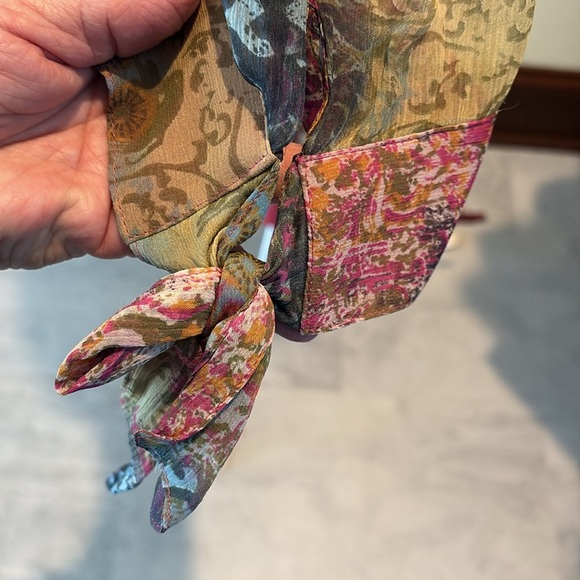 Coldwater Creek  silk blouse sheer sleeves  V-neck/buttons  pink blue sage NWT - Picture 9 of 15